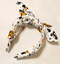 Load image into Gallery viewer, Mickey Halloween knotty headband
