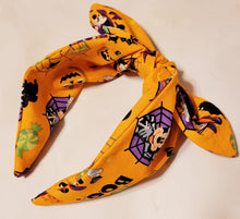 Load image into Gallery viewer, Mickey and Minnie Halloween knotty headband
